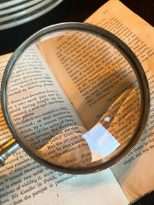 Vintage magnifying glass - Vintage AnthropologyVintage Anthropology
